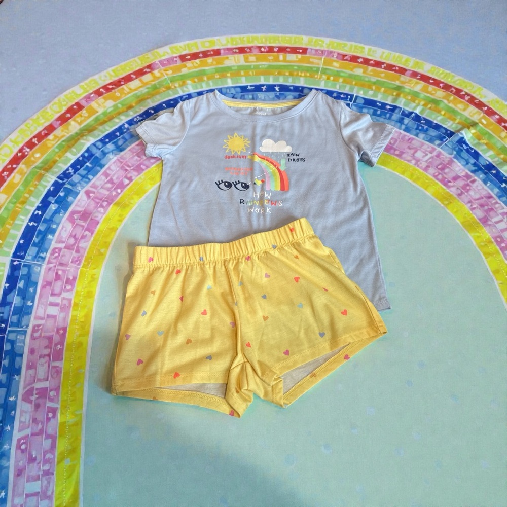 Girls 2 Piece Pajama Set (Small 6/6X)